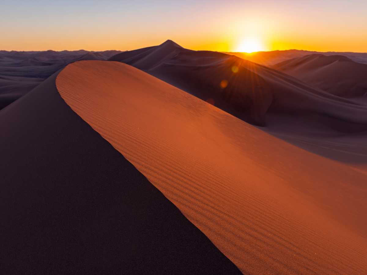 sandboarding en Huacachina