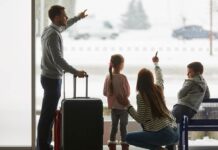 Consejos para viajar con niños y disfrutar sin estrés viajar niños familia