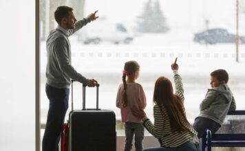 Consejos para viajar con niños y disfrutar sin estrés viajar niños familia